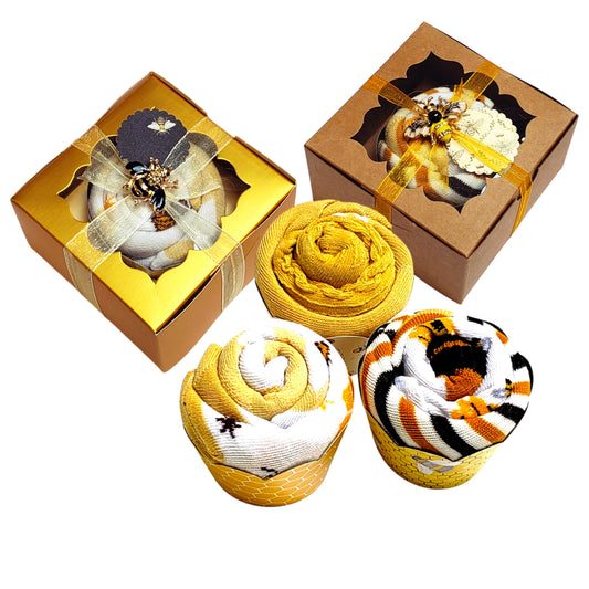 Bee-themed cupcake socks mini gift box for teen girls and women – perfect for small gifts, party favors, or just because.
