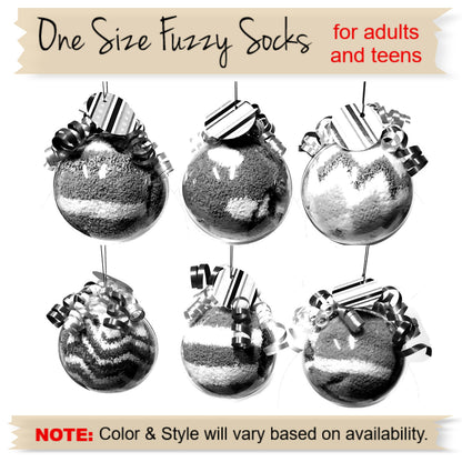 Black and White Socks Christmas Ornament – Cozy Gift Favor for Adults & Teens