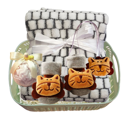 Boy Baby Lion Gift Set Neutral Baby Shower Gift Basket